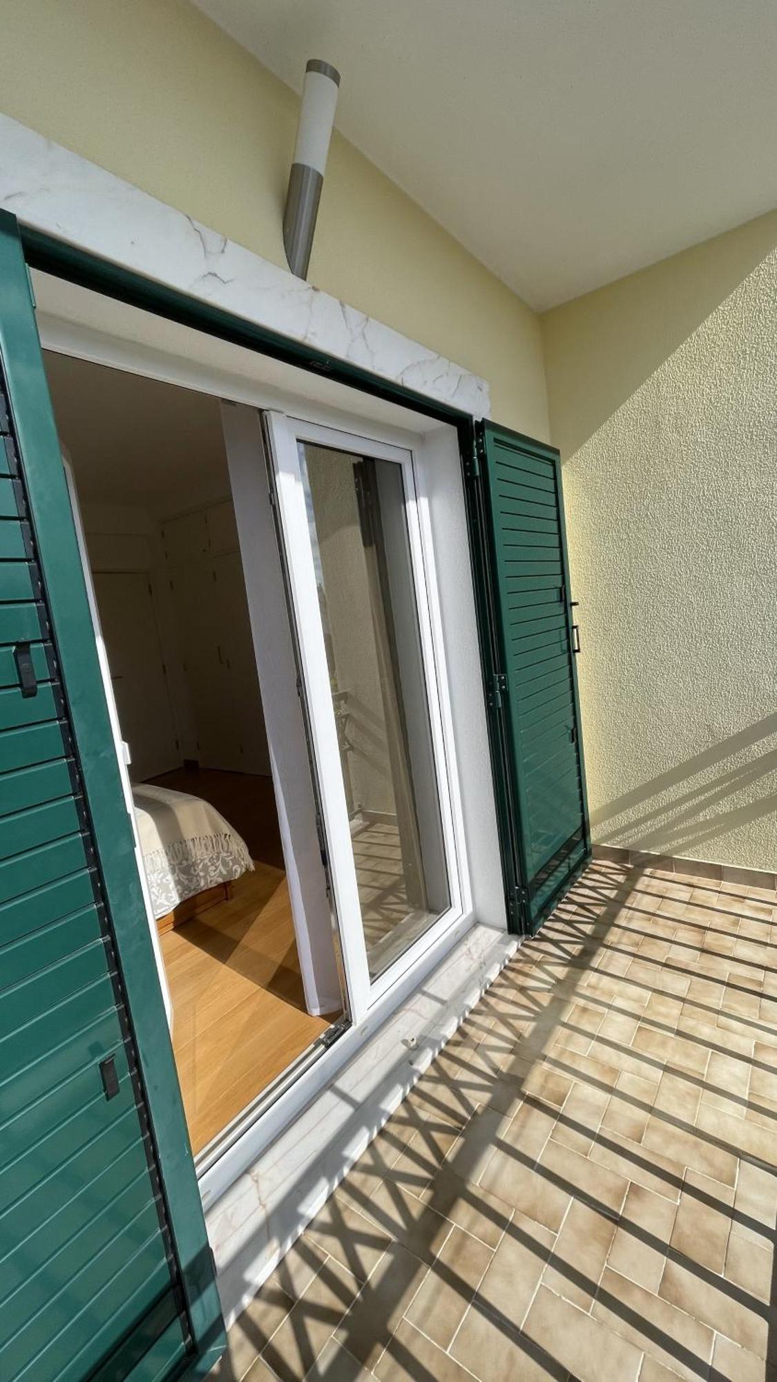 Lolik Villa Sobreda Exterior foto